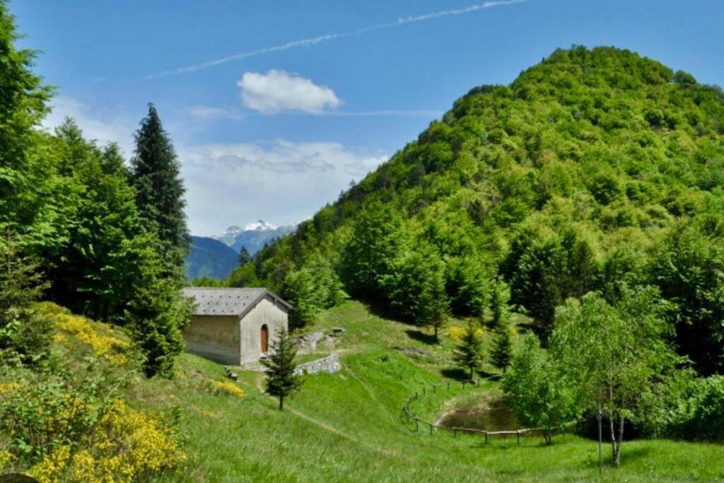 Appartamento Panoramico Casa Gerro Averara Esterno foto
