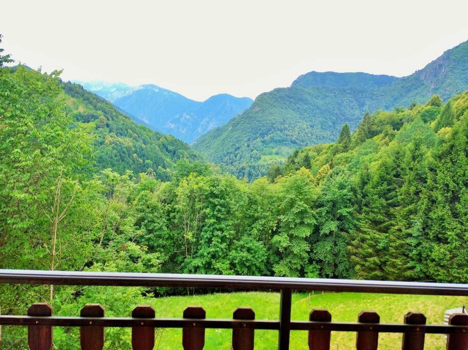 Appartamento Panoramico Casa Gerro Averara Esterno foto